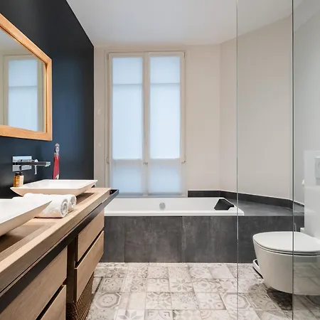 Veeve - Light & Luxe In Les Batignolles