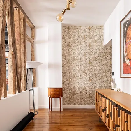 Veeve - Light & Luxe In Les Batignolles Apartment *